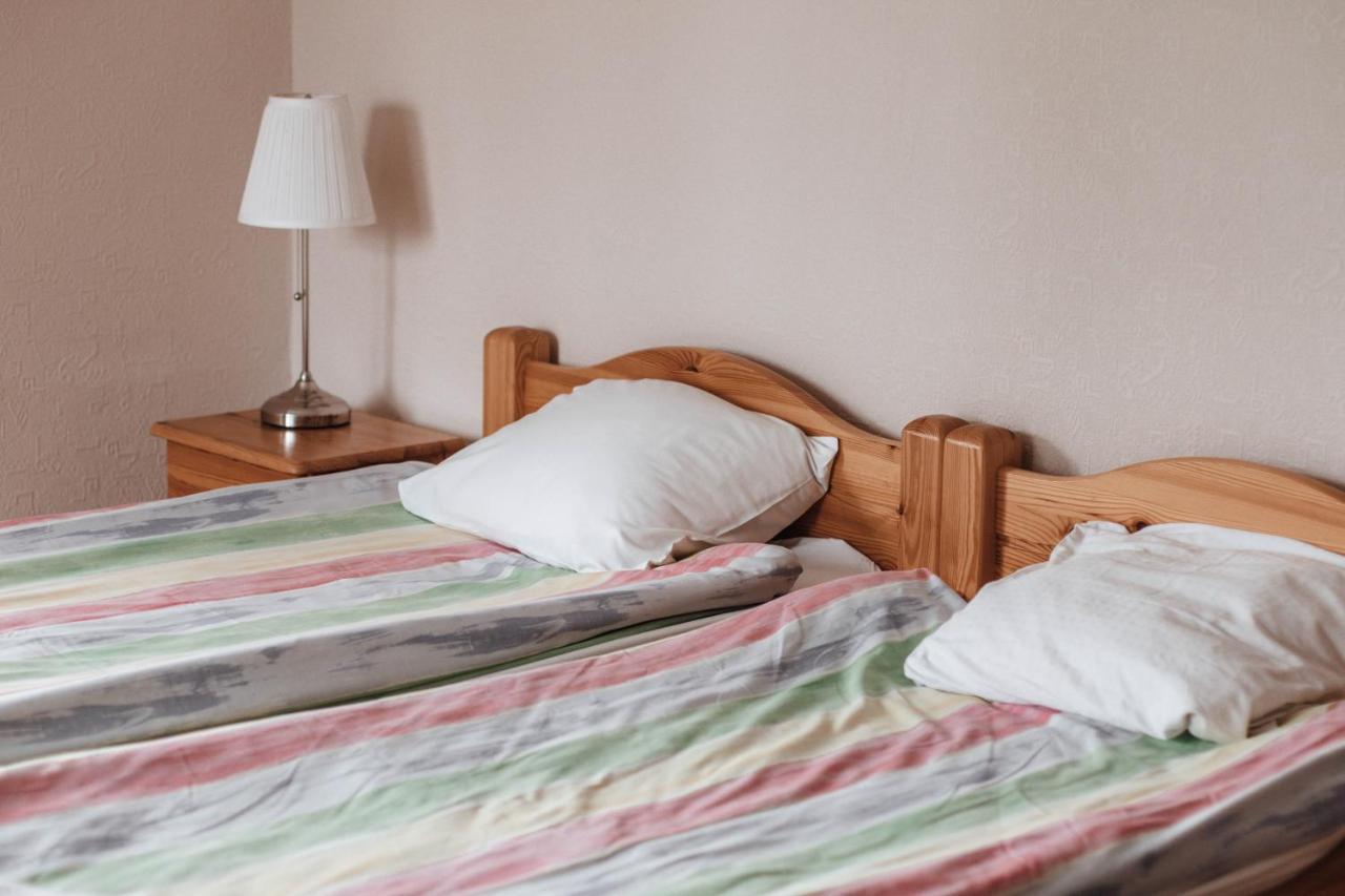 Rabbit Hotel Raiskums Eksteriør bilde