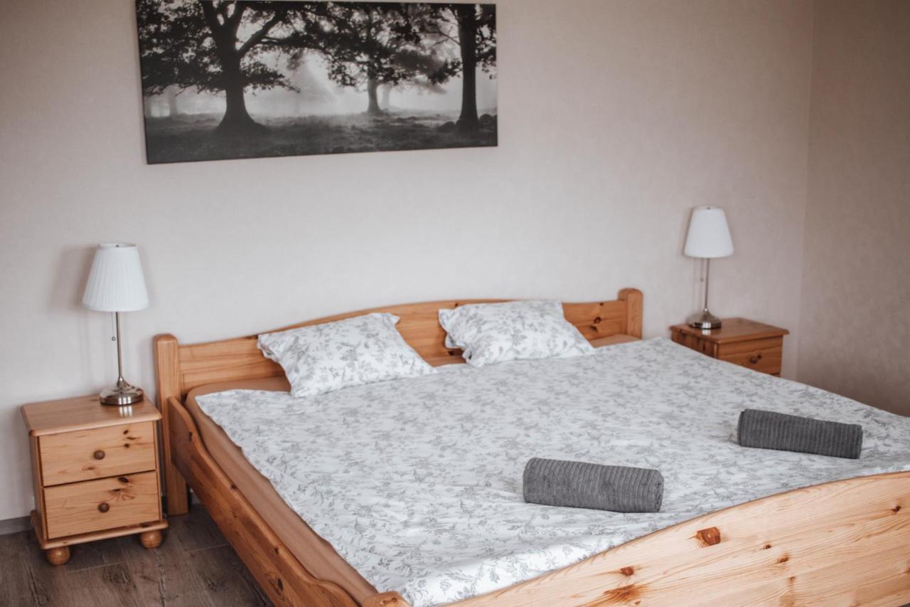 Rabbit Hotel Raiskums Eksteriør bilde
