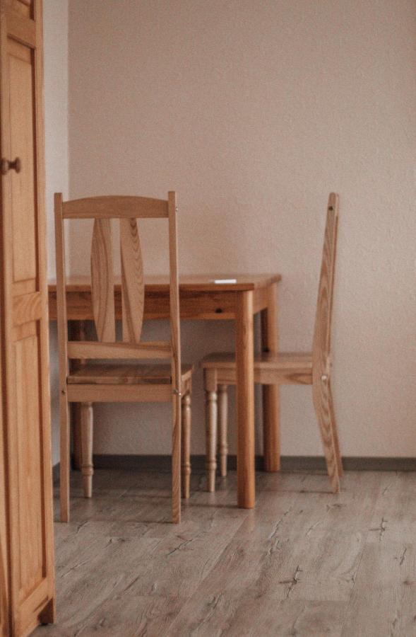 Rabbit Hotel Raiskums Eksteriør bilde