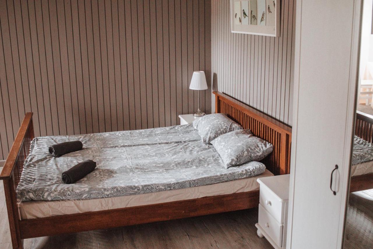 Rabbit Hotel Raiskums Eksteriør bilde