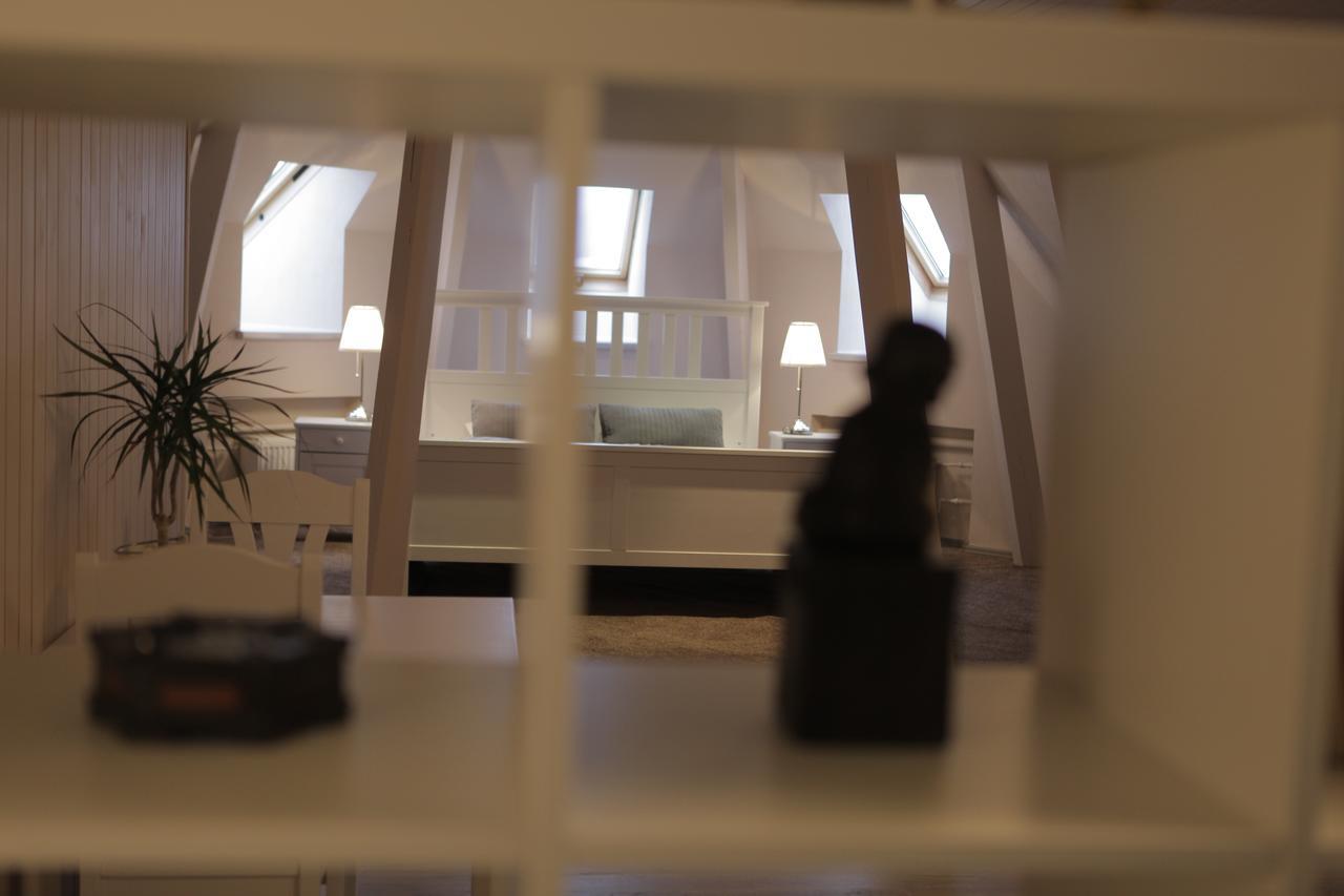 Rabbit Hotel Raiskums Eksteriør bilde